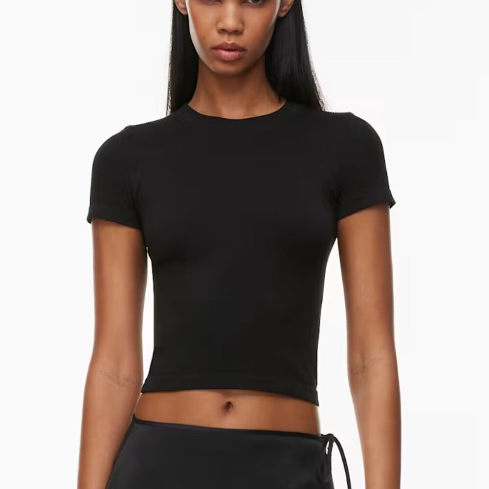 Aritzia Rib Seamless Willow T-Shirt (NWT)